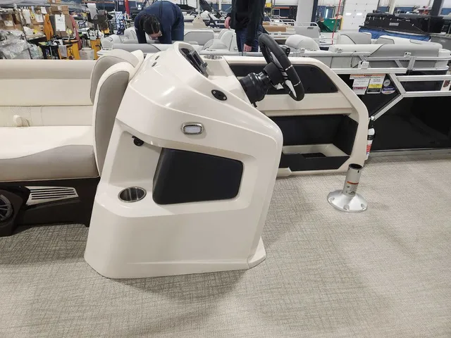 Slide: The Image of Avalon 2385 25 LSZ VRB 2026 - 15