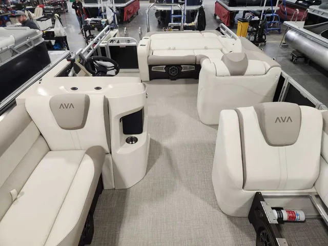 Slide: The Image of Avalon 2385 25 LSZ VRB 2026 - 21