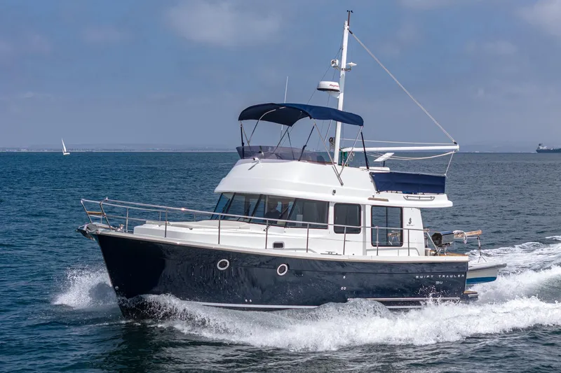 The Image of Beneteau Swift Trawler 34 2014 - undefined