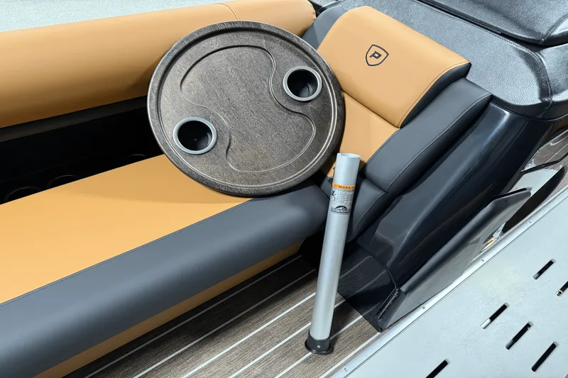 Slide: The Image of Premier 230 Sunsation 2025 - 28