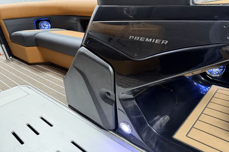 Slide: The Image of Premier 230 Sunsation 2025 - 49