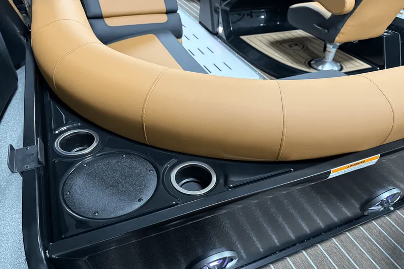 Slide: The Image of Premier 230 Sunsation 2025 - 66