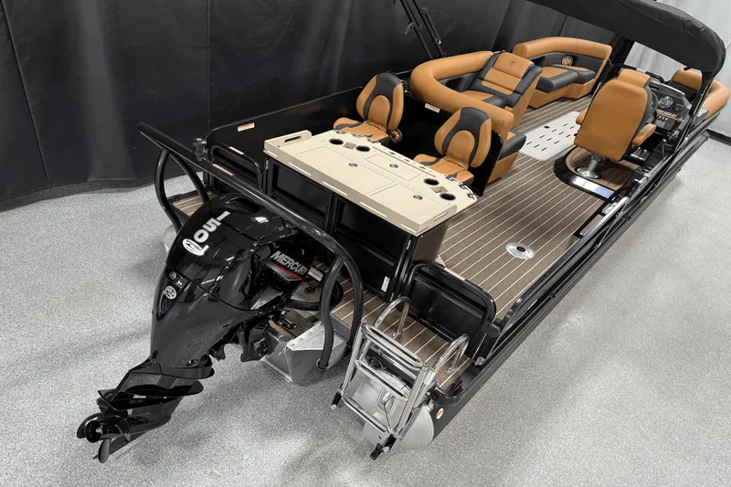 Slide: The Image of Premier 230 Sunsation 2025 - 8