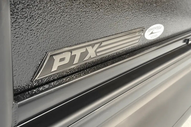 Slide: The Image of Premier 230 Sunsation 2025 - 85