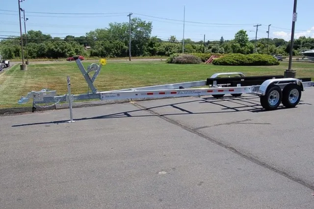 Slide: The Image of Venture Trailers Aluminum Tandem Axle Bunks VATB-8025 2024 - 4