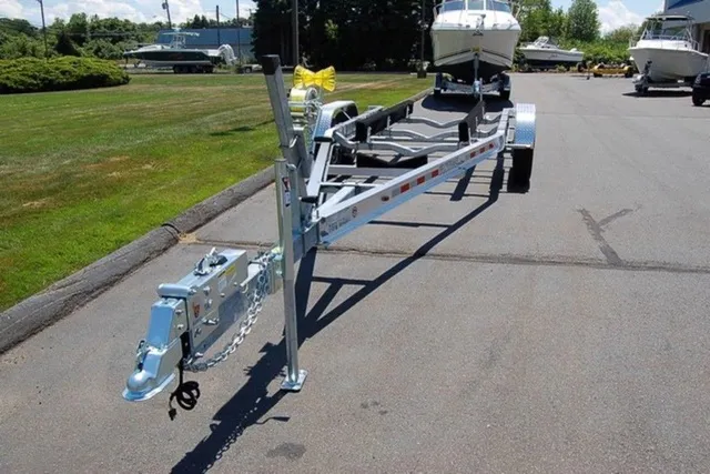 Slide: The Image of Venture Trailers Aluminum Tandem Axle Bunks VATB-8025 2024 - 6