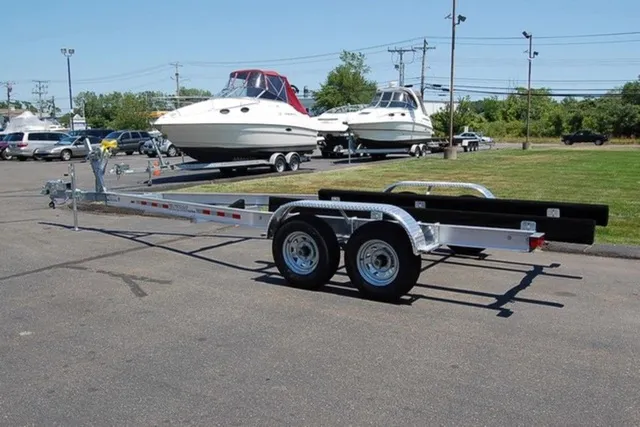 Slide: The Image of Venture Trailers Aluminum Tandem Axle Bunks VATB-8025 2024 - 5