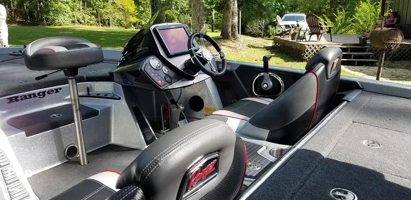 Slide: The Image of Ranger Z520 2017 - 7562213