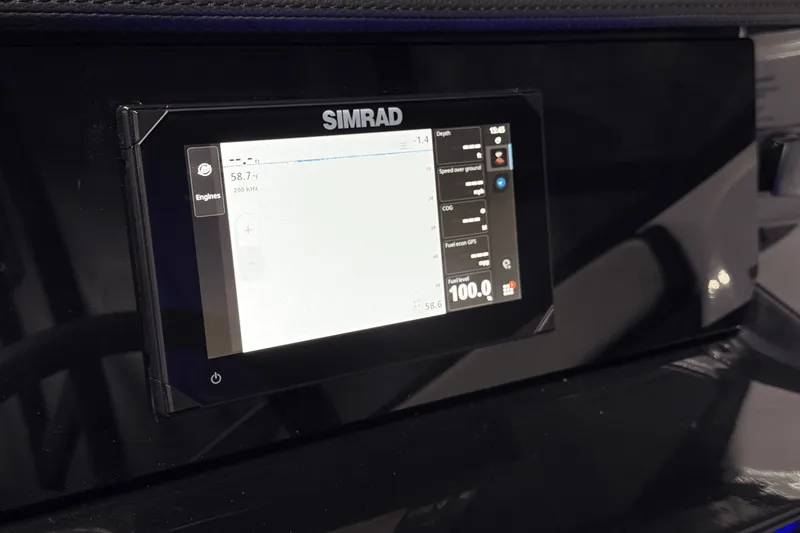 Slide: The Image of Sea Ray SPX 210 Outboard 2025 - 67