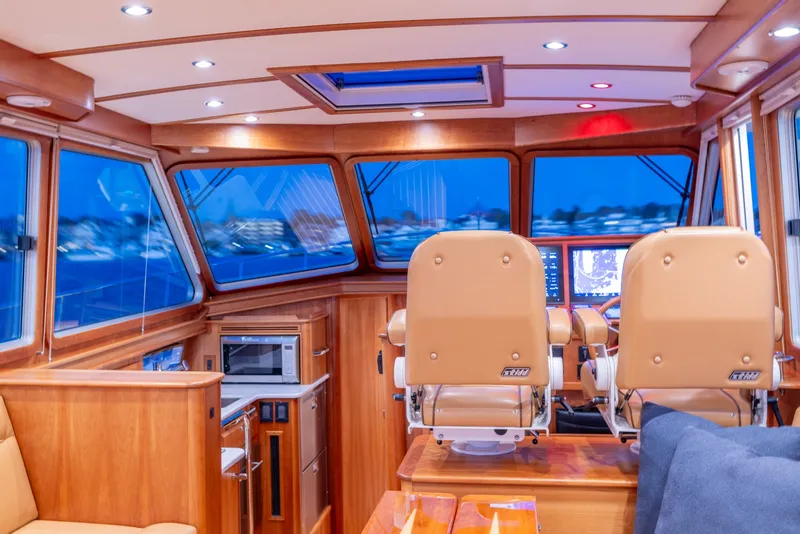 Slide: The Image of Sabre 45 Salon Express 2021 - 22
