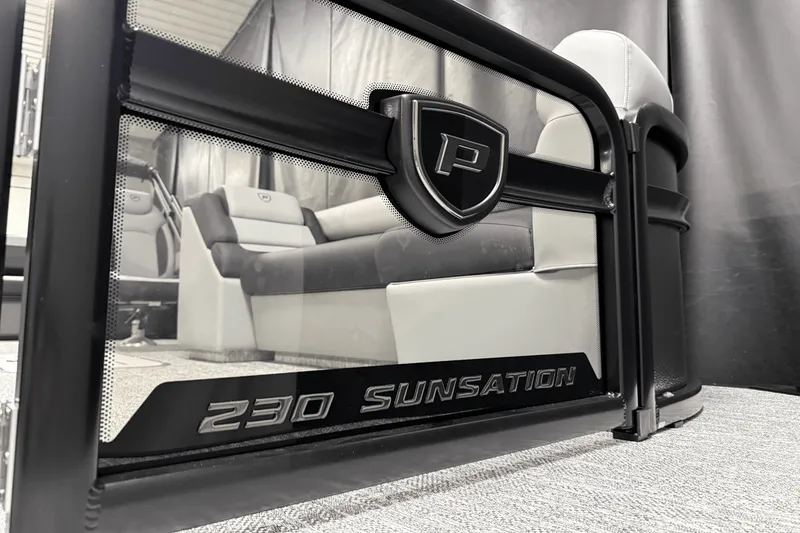 Slide: The Image of Premier 230 Sunsation 2025 - 13