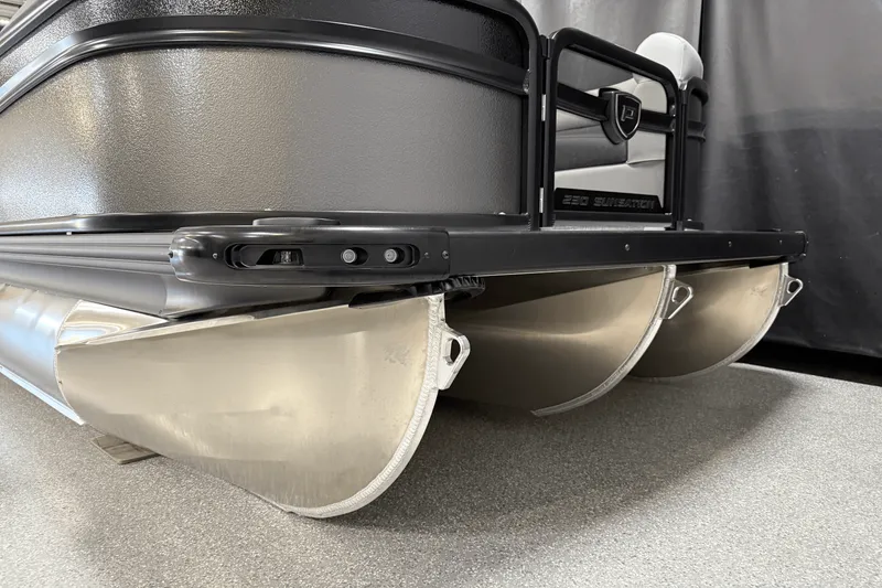 Slide: The Image of Premier 230 Sunsation 2025 - 14