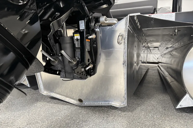 Slide: The Image of Premier 230 Sunsation 2025 - 20