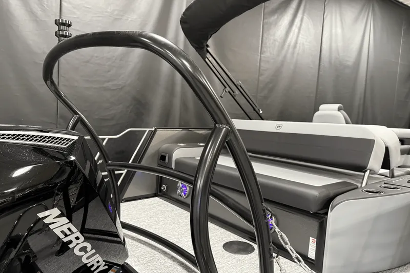 Slide: The Image of Premier 230 Sunsation 2025 - 23