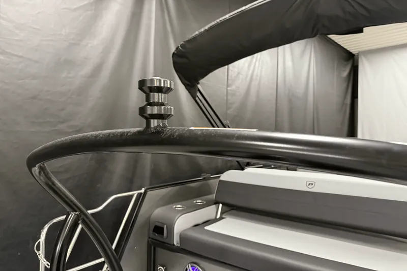 Slide: The Image of Premier 230 Sunsation 2025 - 24