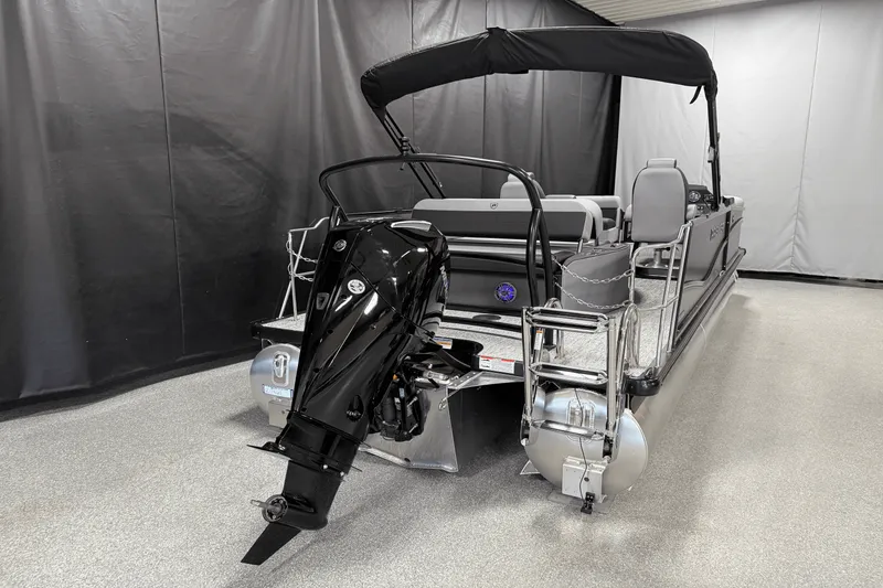 Slide: The Image of Premier 230 Sunsation 2025 - 3