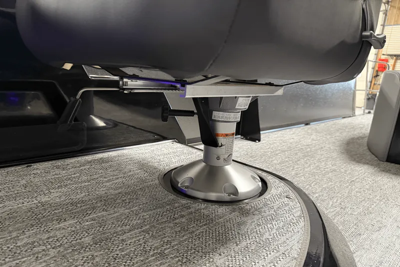 Slide: The Image of Premier 230 Sunsation 2025 - 46