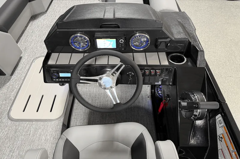 Slide: The Image of Premier 230 Sunsation 2025 - 49