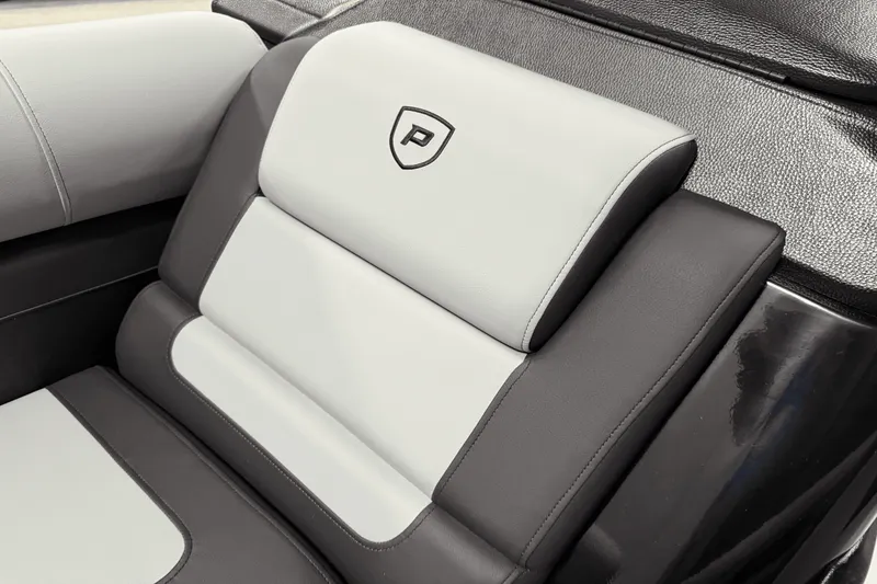 Slide: The Image of Premier 230 Sunsation 2025 - 77