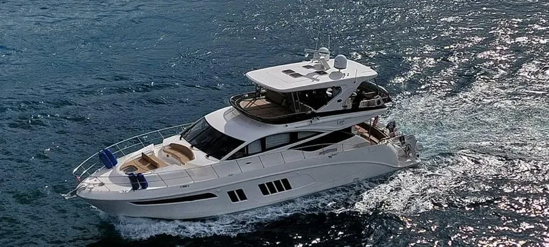 The Image of Sea Ray L650 Fly 2015 - 0