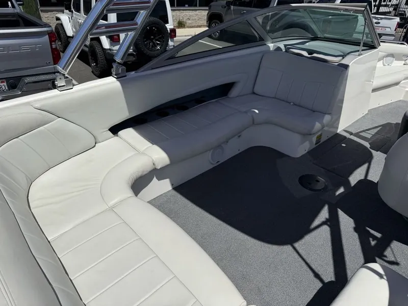 Slide: The Image of MasterCraft X30 2002 - 9