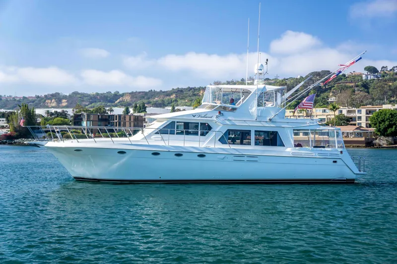 Slide: The Image of Navigator 53 pilothouse 1999 - 1