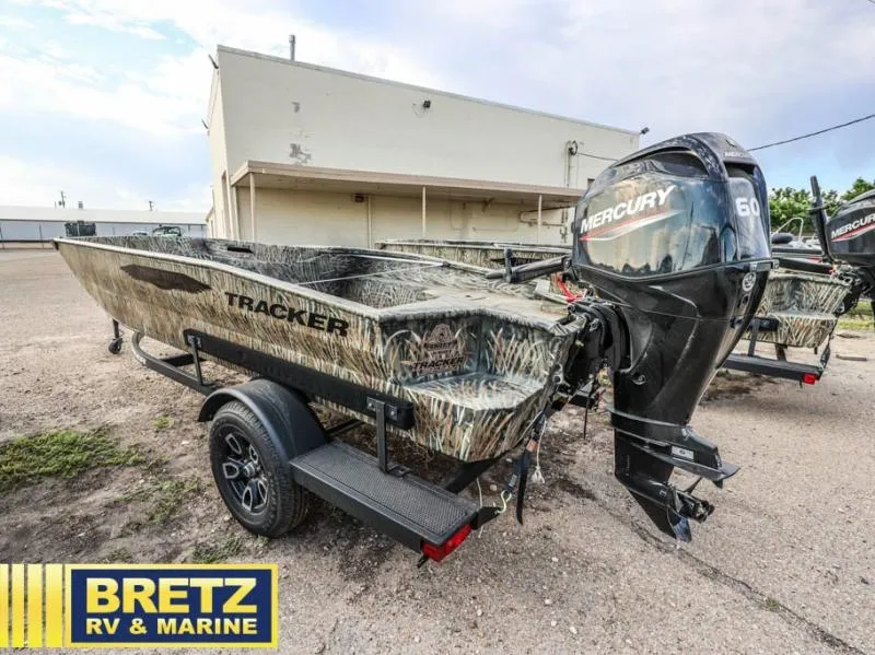 Slide: The Image of Tracker 1650T Prairie Wings Edition 2026 - 9