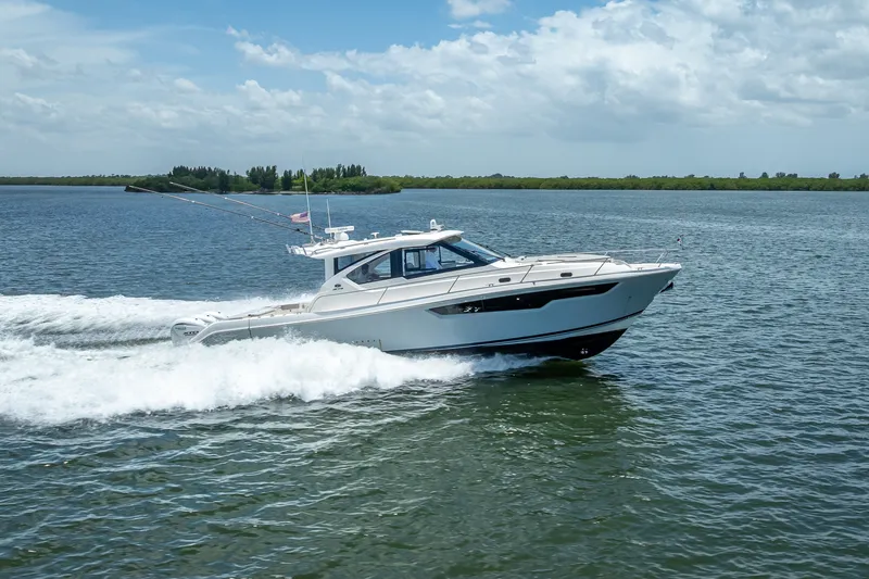 Slide: The Image of Pursuit OS 445 Offshore 2024 - 23