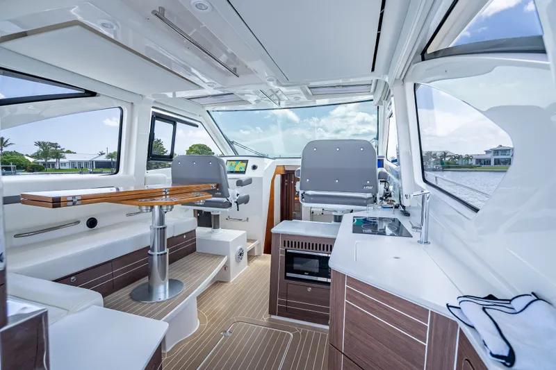 Slide: The Image of Pursuit OS 445 Offshore 2024 - 43