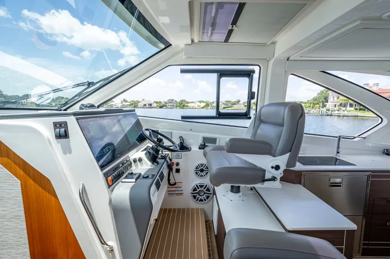 Slide: The Image of Pursuit OS 445 Offshore 2024 - 33