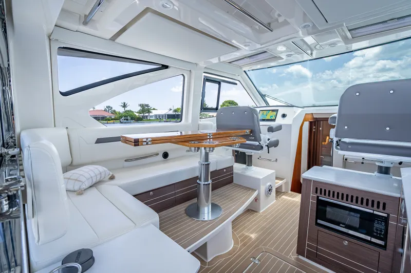 Slide: The Image of Pursuit OS 445 Offshore 2024 - 42