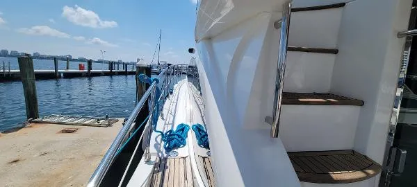 Slide: The Image of Azimut 45 2013 - 11