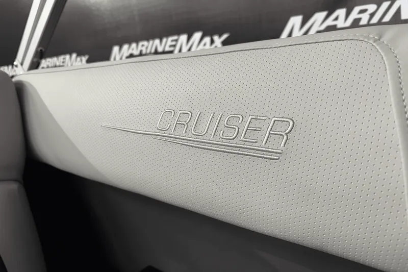 Slide: The Image of Harris 230 Cruiser 2025 - 13