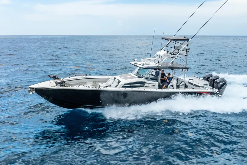 Slide: The Image of Nor-Tech 452 Super Fish 2024 - 49