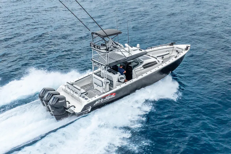 Slide: The Image of Nor-Tech 452 Super Fish 2024 - 48
