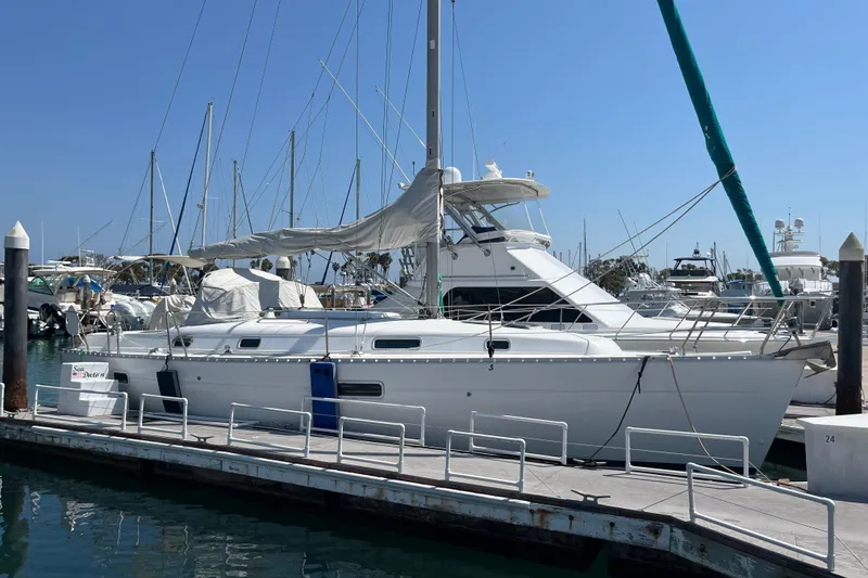 Slide: The Image of Beneteau Oceanis 361 2001 - 3