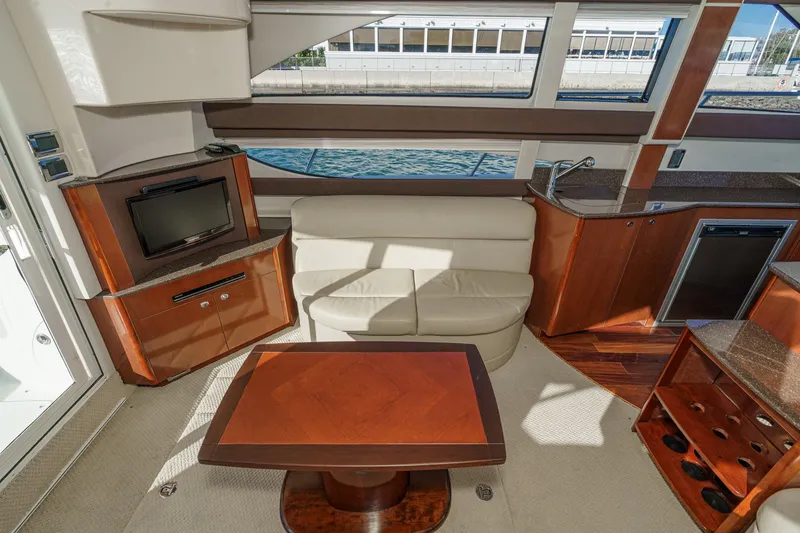 Slide: The Image of Meridian 341 Sedan 2011 - 24