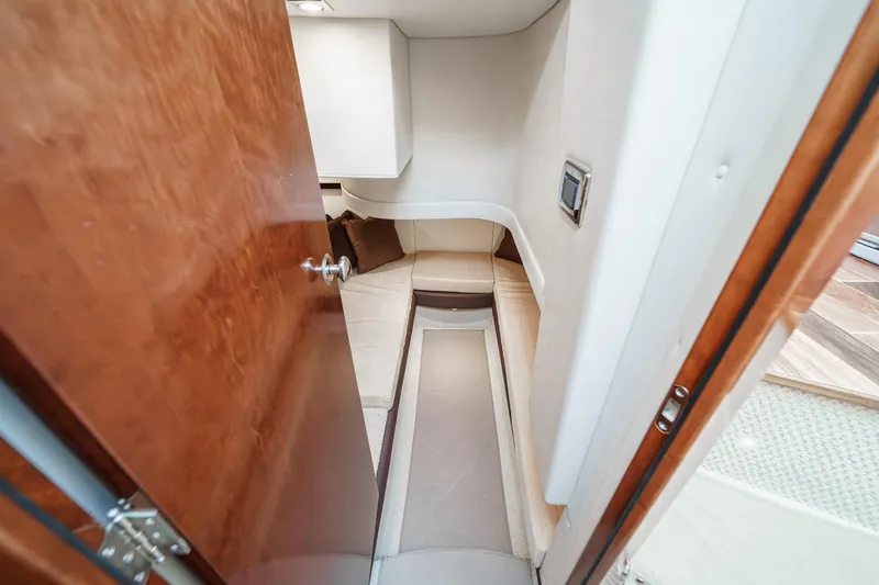 Slide: The Image of Meridian 341 Sedan 2011 - 36