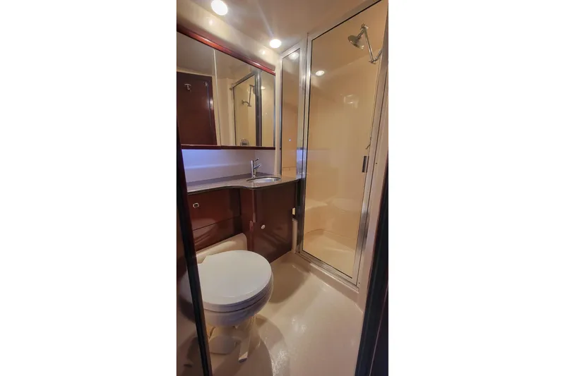 Slide: The Image of Meridian 341 Sedan 2011 - 35