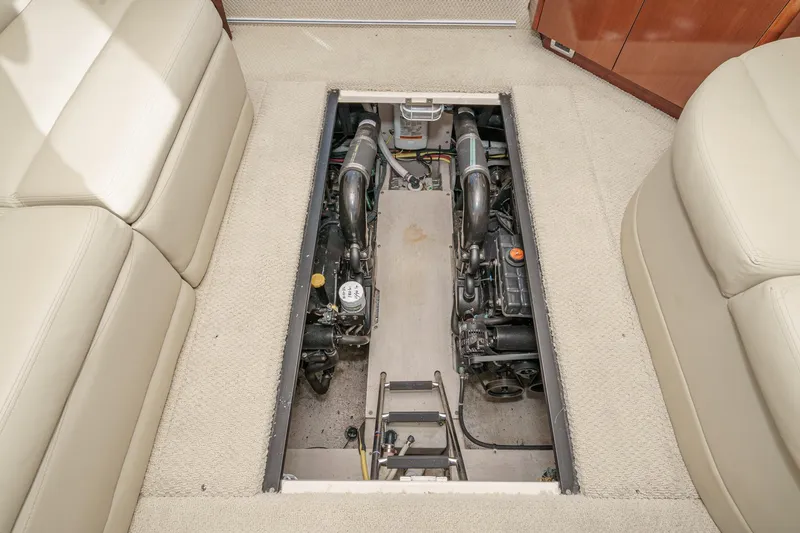 Slide: The Image of Meridian 341 Sedan 2011 - 39