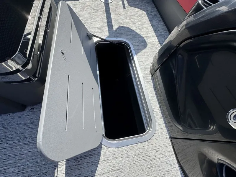 Slide: The Image of Bennington 24 M SWINGBACK 2025 - 10