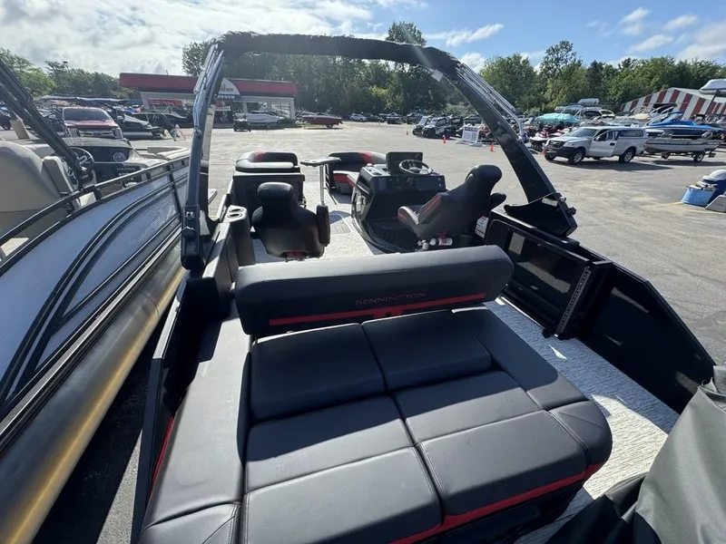 Slide: The Image of Bennington 24 M SWINGBACK 2025 - 3