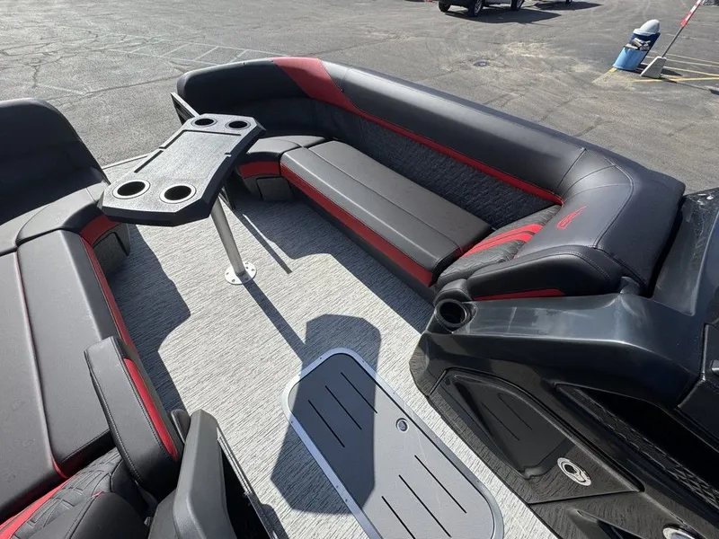 Slide: The Image of Bennington 24 M SWINGBACK 2025 - 8