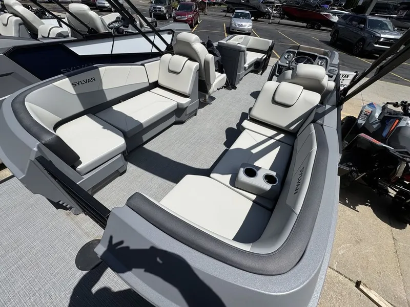 Slide: The Image of Sylvan A 22 LZ DH 2025 - 25