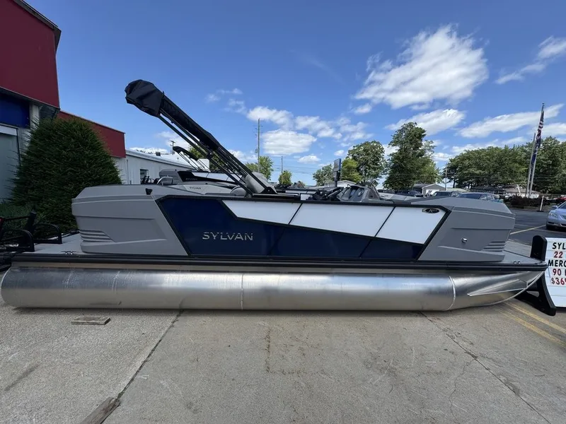 Slide: The Image of Sylvan A 22 LZ DH 2025 - 5