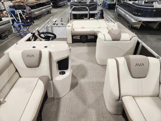 Slide: The Image of Avalon 2385 25 LSZ VRB 2026 - 15
