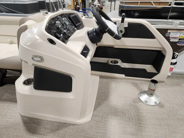 Slide: The Image of Avalon 2385 25 LSZ VRB 2026 - 17