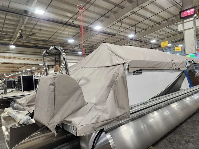 Slide: The Image of Avalon 2385 25 LSZ VRB 2026 - 28