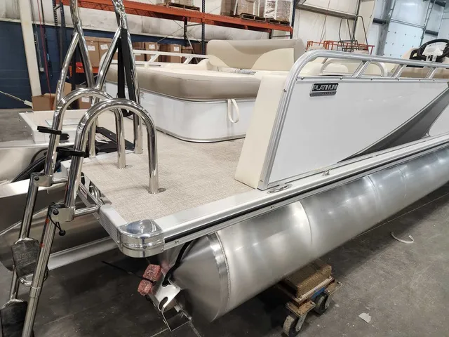 Slide: The Image of Avalon 2385 25 LSZ VRB 2026 - 5