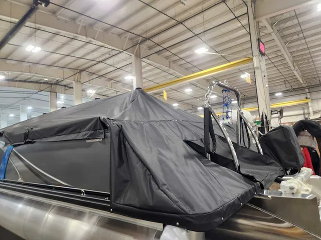 Slide: The Image of Avalon 2385 25 LSZ VRB 2026 - 7